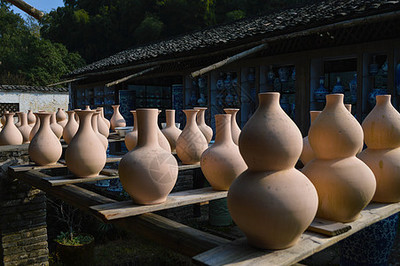 修表匠與陶瓷制品 一段精密與藝術(shù)的交融